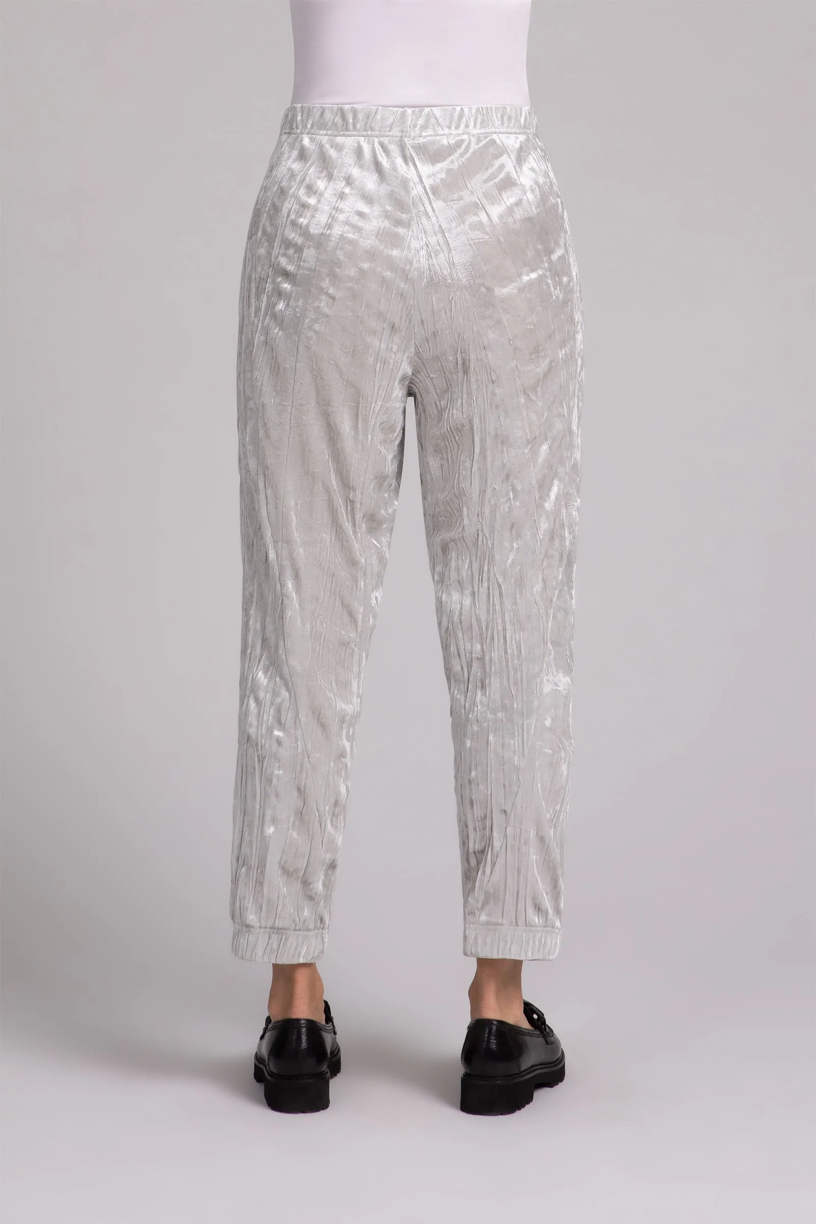 Crinkle Velvet Half Cuff Jogger Pant | Cashew
