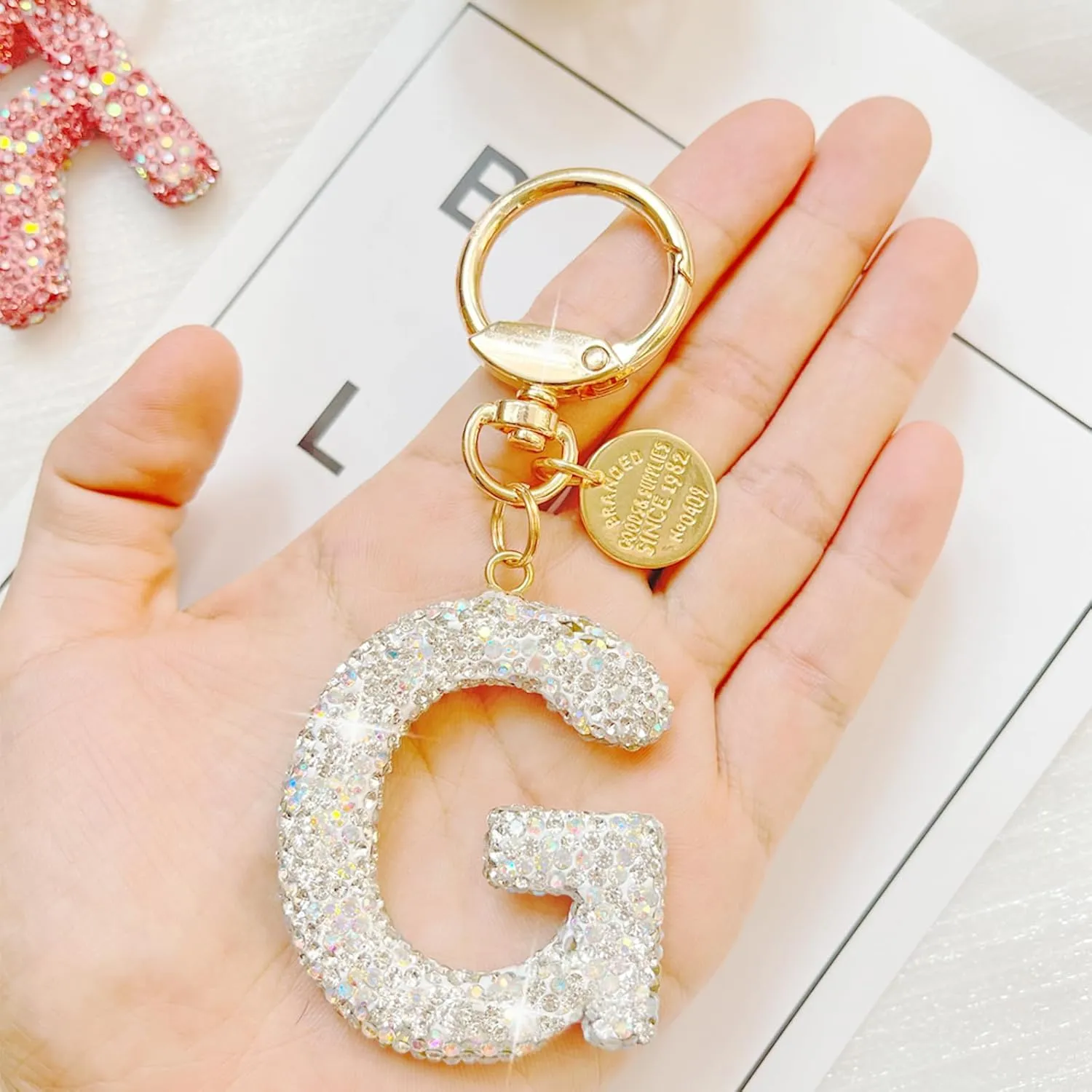 Initial Letter Keychain for Women Girls Bling Sparkly Backpack Key chain Car Key Accessories with Lanyard
