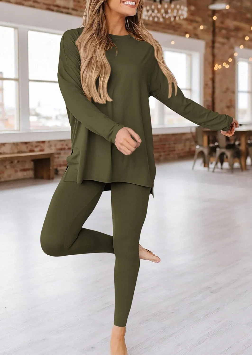 PRETTYGARDEN Women's 2 Piece Outfits Casual Long Sleeve Tunic Tops Legging Pants Matching Lounge Sets Sweatsuits