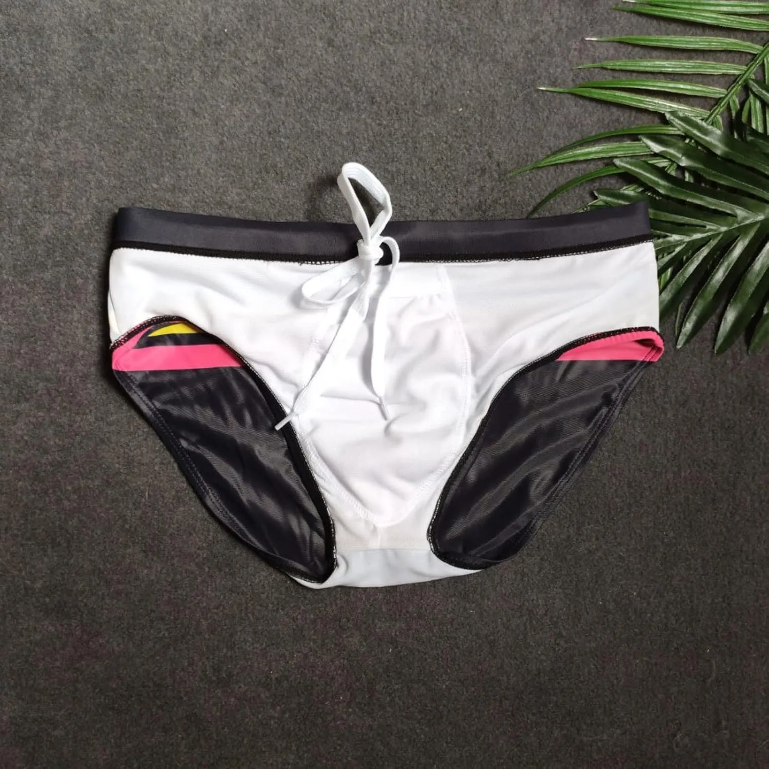 Swimming Trunks for Men Hawaiian Briefs Summer Swimsuit Fitness Underwear Bulge Pouch Hip Triangle Mens Short